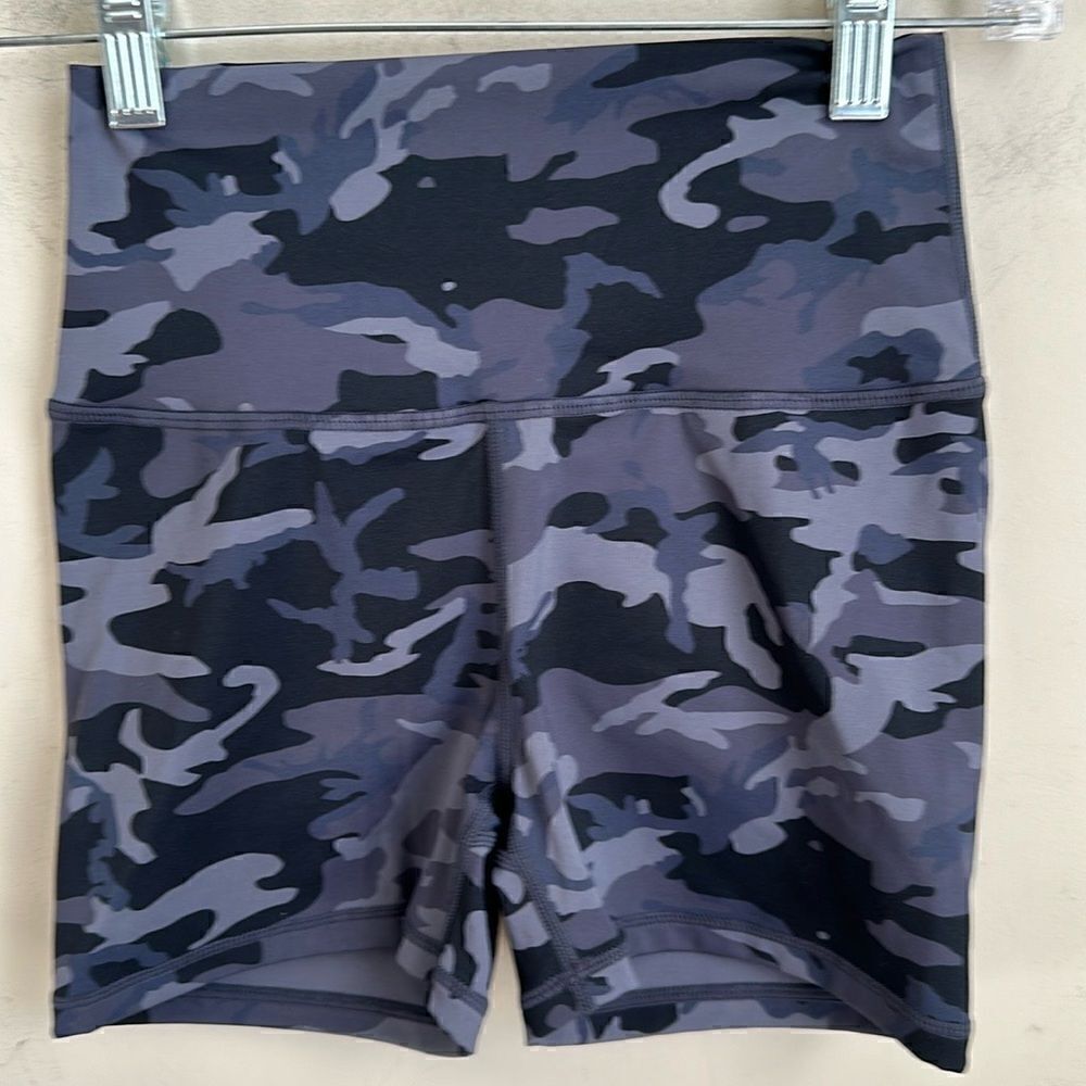 ECHT CAMO Athletic Biker Shorts S